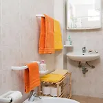 Duenenhaus By Interhome דונלוקאטה