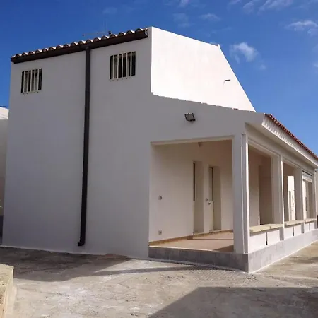 Ferienhaus Duenenhaus By Interhome